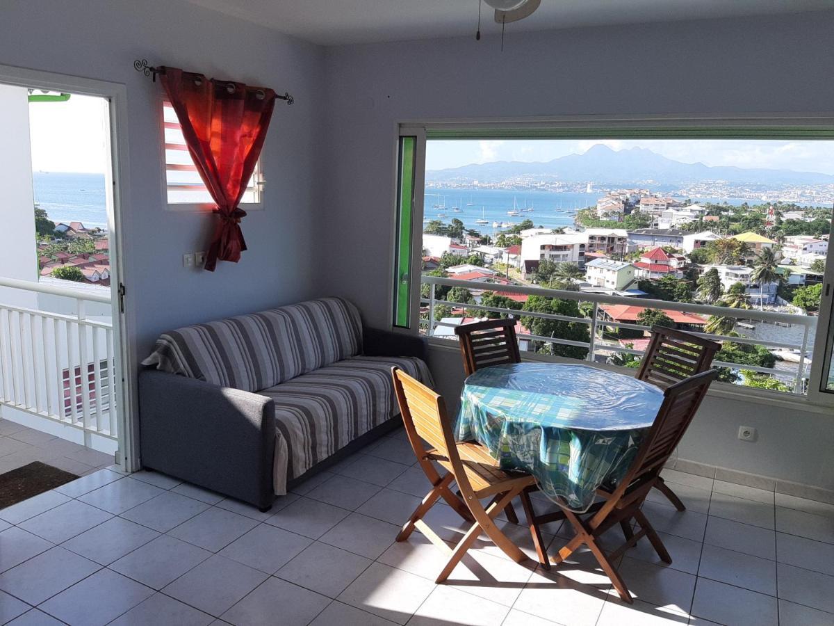 Akate Apartment เลส์ทรัวส์-ซีเลต์ ภายนอก รูปภาพ