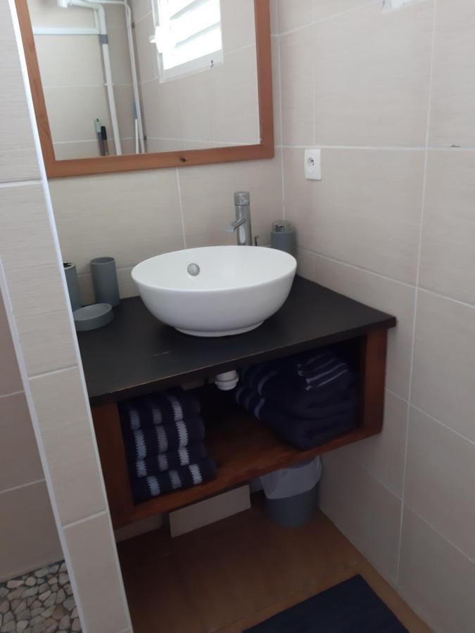Akate Apartment เลส์ทรัวส์-ซีเลต์ ภายนอก รูปภาพ
