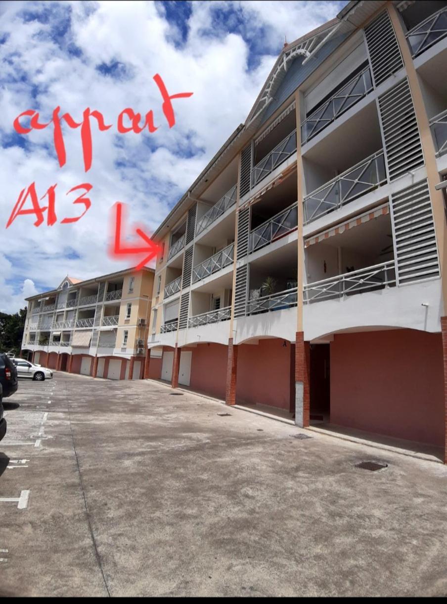 Akate Apartment เลส์ทรัวส์-ซีเลต์ ภายนอก รูปภาพ